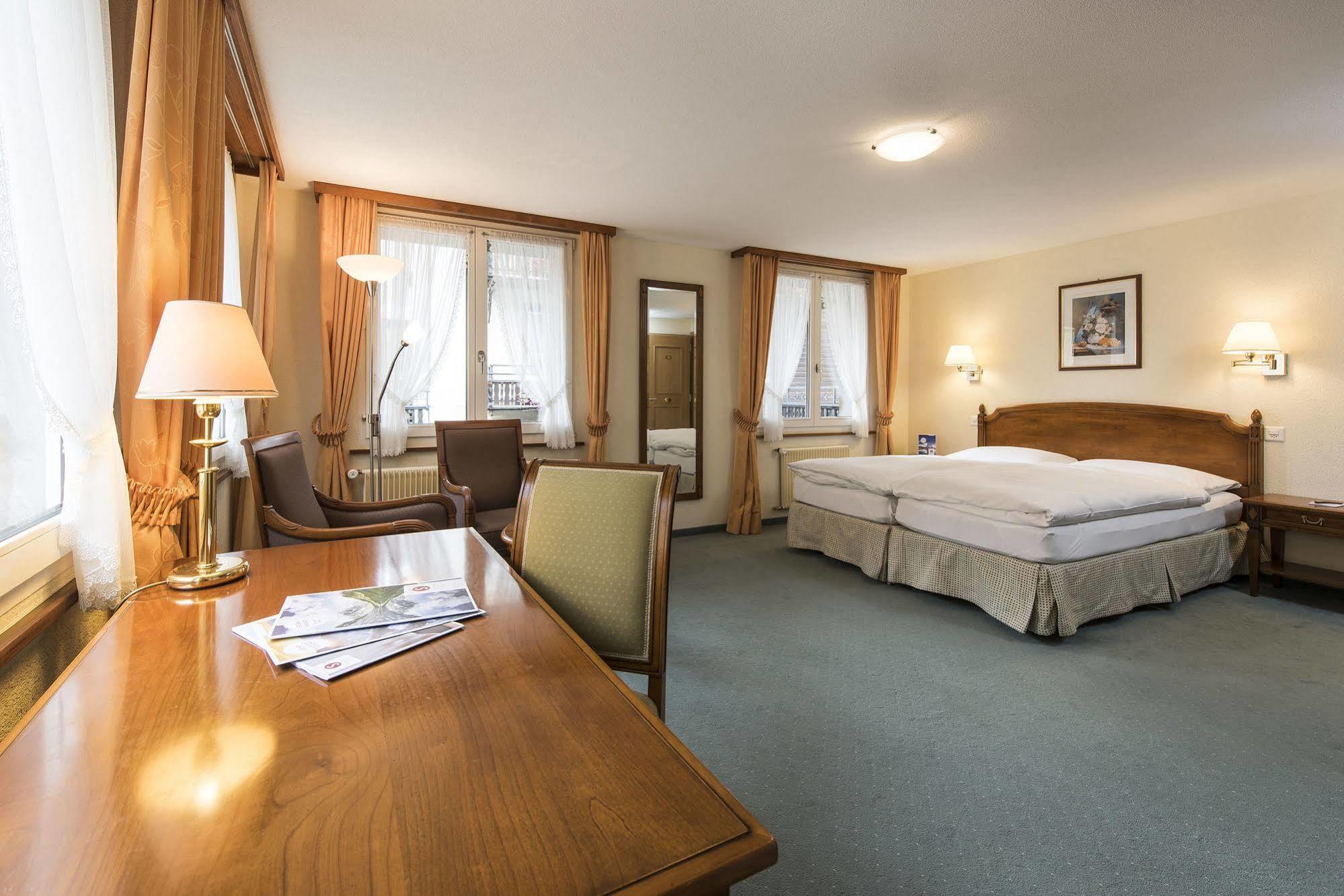 Hotel Sunstar 4*